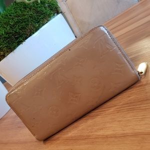 Louis Vuitton wallet
